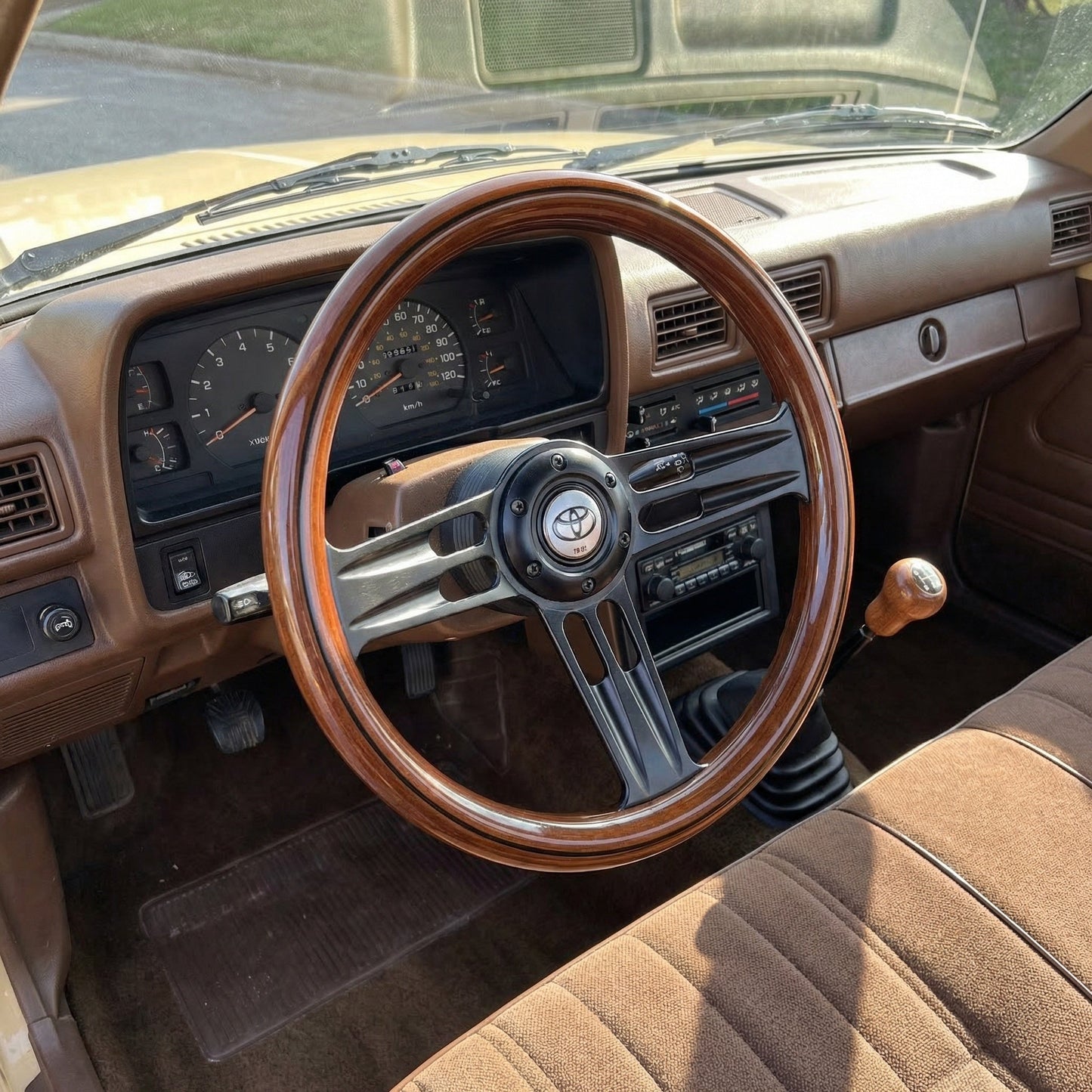 14" Classic Wood Steering Wheel For Toyota - Punk Wheels