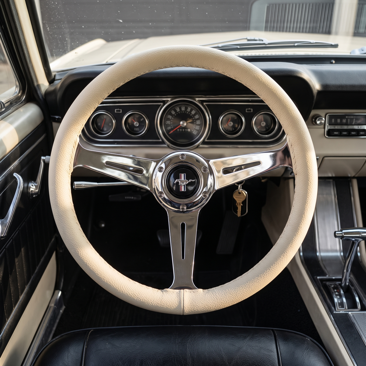 14" Leather Custom Steering Wheel for Ford Mustang
