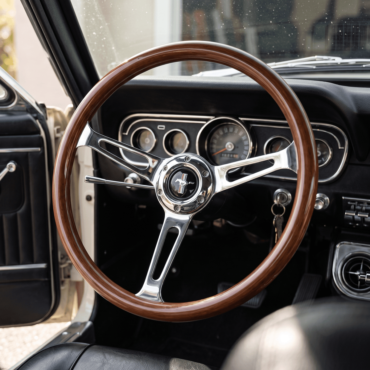 15" Classic Wood Steering Wheel For Ford Mustang - Punk Wheels