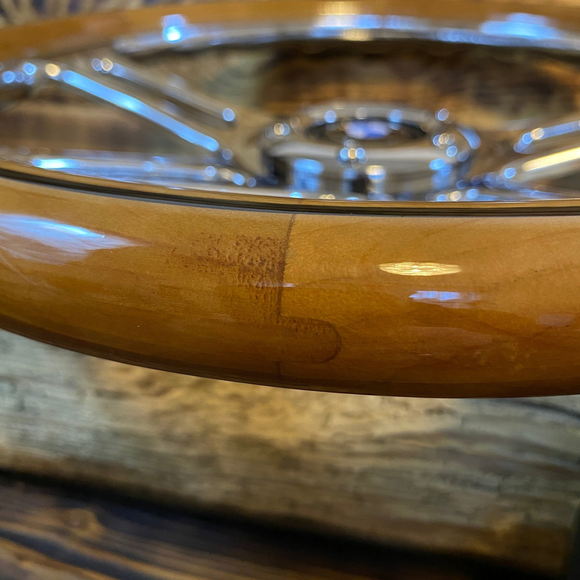 Close-up of 14in polished wood steering wheel bmw with chrome center from Punk Wheels