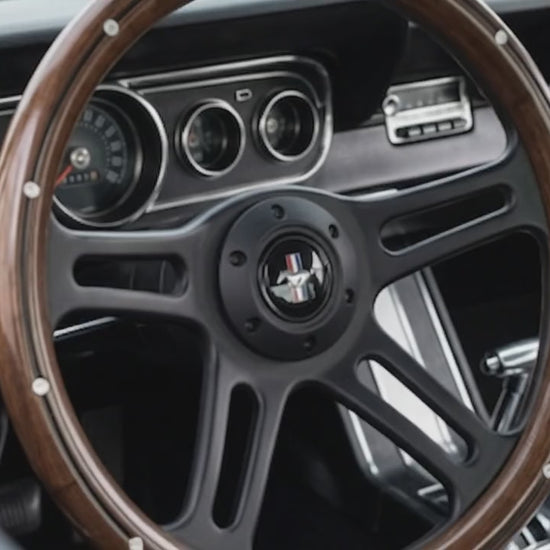 Mustang steering wheel video
